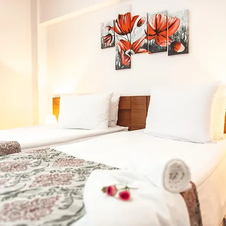 Parc Hotel 3*