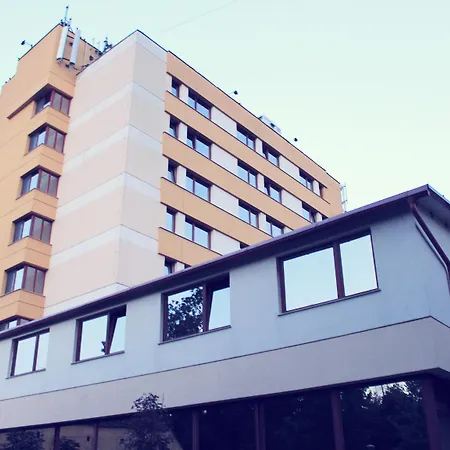Parc Hotel 3*